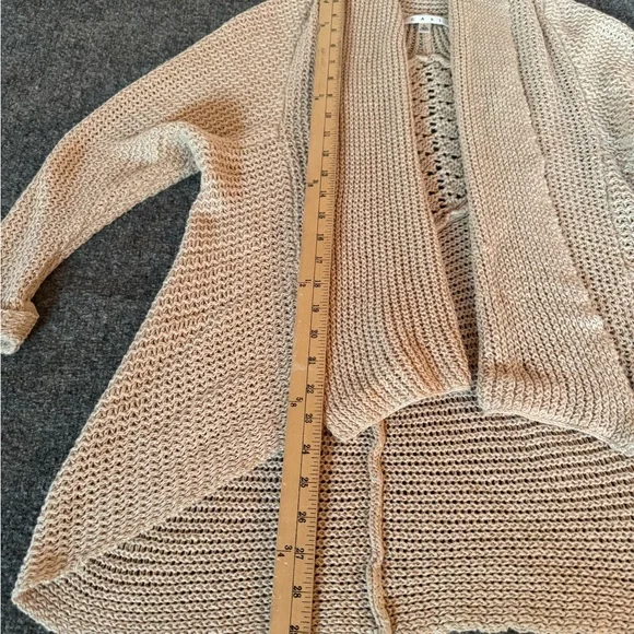 Women CAbi Teachers Pet Lightweight Linen Open Front Draped Knit Cardigan Size L - Picture 11 of 16